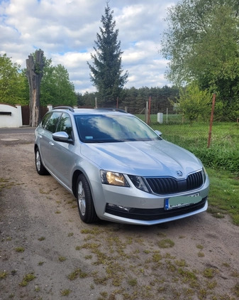 Skoda Octavia cena 46900 przebieg: 175000, rok produkcji 2018 z Mosina małe 191